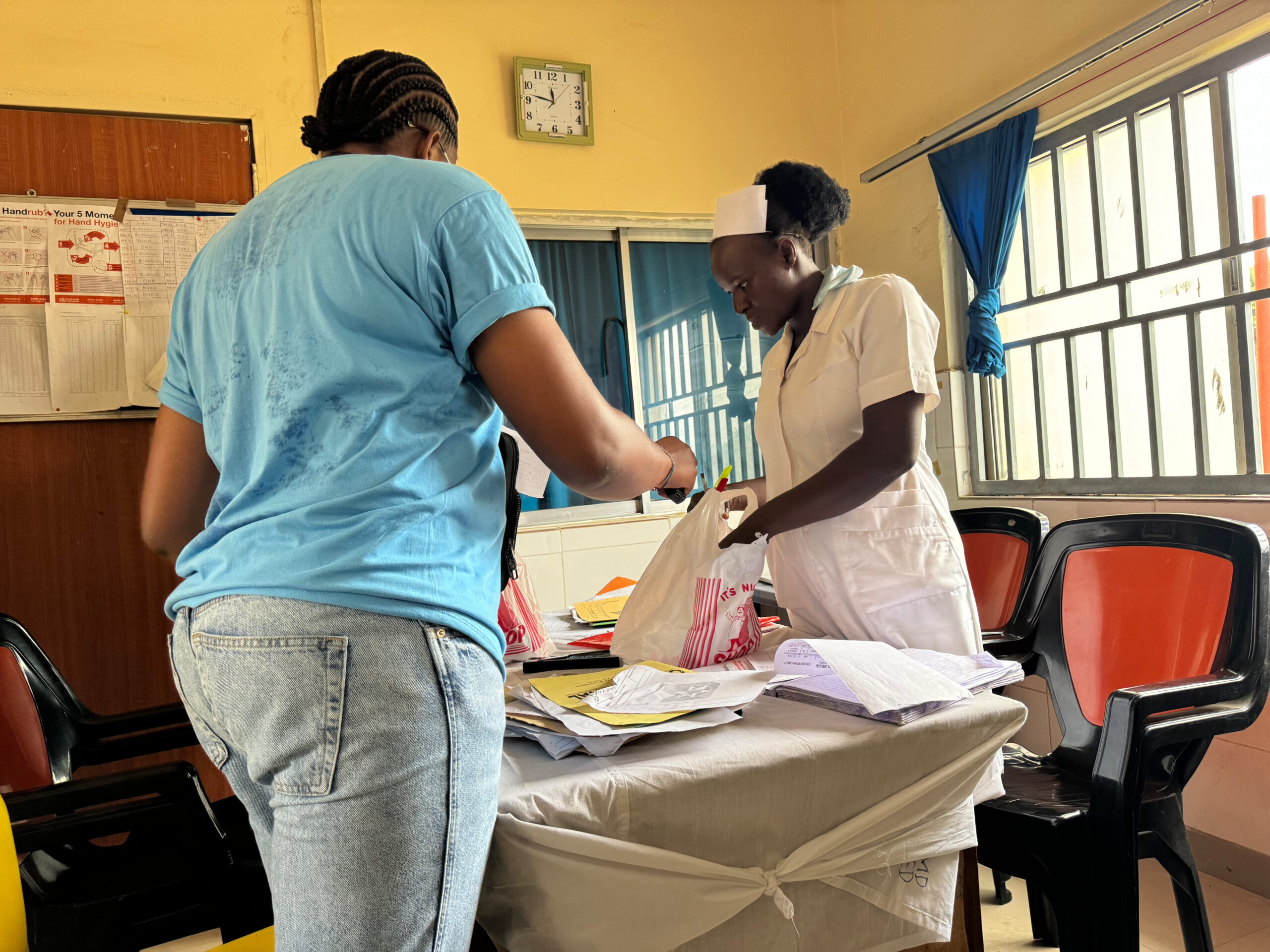 Read more about the article PRIORITIZING MATERNAL AND CHILD HEALTH: CNF GRANTS ESSENTIAL MEDICAL SUPPORT TO VULNERABLE PATIENTS IN KUJE HOSPITALS